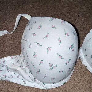 Chic White Floral Bra with Pink Details